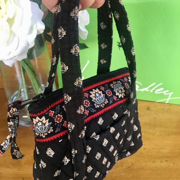 Vera Bradley mini handbag - Picture 4 of 4